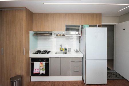 Cozinha de apartamento à venda com 1 quarto, 40m² em Sítio da Figueira, São Paulo