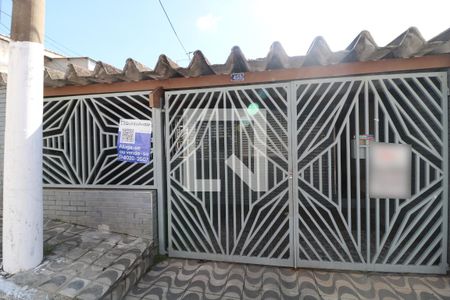 Casa à venda com 120m², 2 quartos e 1 vagaFachada