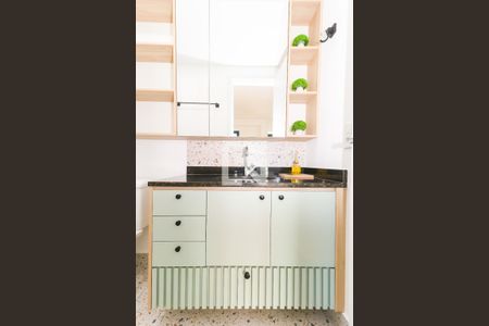 Studio para alugar com 35m², 1 quarto e 1 vaga Studio para alugar com 35m², 1 quarto e 1 vagaBanheiro