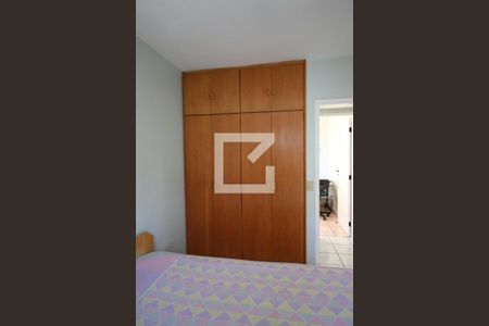 Apartamento à venda com 62m², 3 quartos e 1 vagaQuarto 2 - Armários