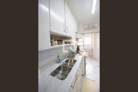 Apartamento para alugar com 170m², 2 quartos e 2 vagasCozinha