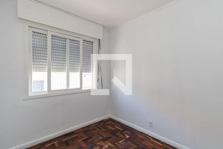 Quarto de apartamento à venda com 1 quarto, 34m² em Passo da Areia, Porto Alegre