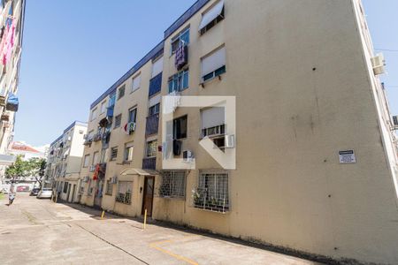 Fachada do bloco de apartamento à venda com 1 quarto, 34m² em Passo da Areia, Porto Alegre