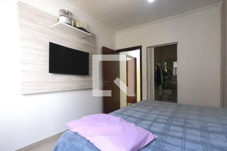 Casa à venda com 200m², 3 quartos e 2 vagasSuíte 2