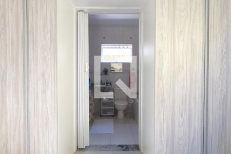 Casa à venda com 200m², 3 quartos e 2 vagasSuíte 1