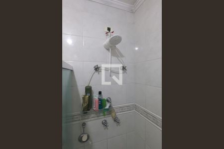 Casa à venda com 200m², 3 quartos e 2 vagasBanheiro da Suíte 2