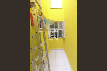 Casa à venda com 200m², 3 quartos e 2 vagasCorredor