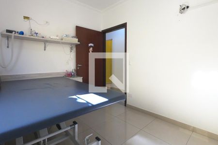 Casa à venda com 200m², 3 quartos e 2 vagasSuíte 1