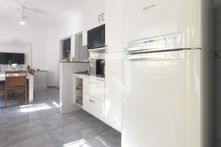 Casa à venda com 200m², 3 quartos e 2 vagasCozinha