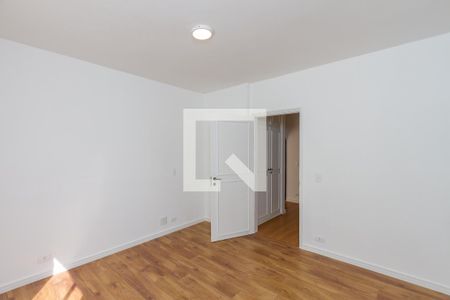 Apartamento para alugar com 137m², 3 quartos e 2 vagas Apartamento para alugar com 137m², 3 quartos e 2 vagasSuíte