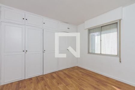 Apartamento para alugar com 137m², 3 quartos e 2 vagas Apartamento para alugar com 137m², 3 quartos e 2 vagasSuíte