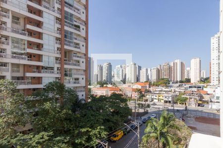 Vista da Sala de apartamento para alugar com 3 quartos, 137m² em Vila Cordeiro, São Paulo