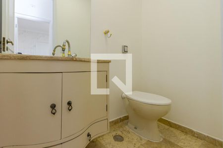 Apartamento para alugar com 137m², 3 quartos e 2 vagas Apartamento para alugar com 137m², 3 quartos e 2 vagasLavabo