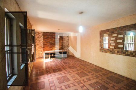 Sala de casa para alugar com 2 quartos, 180m² em Limoeiro, São Paulo