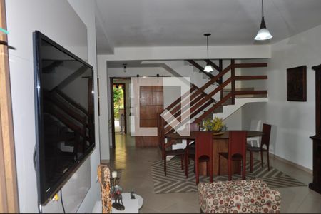 Sala de casa à venda com 4 quartos, 184m² em Anil, Rio de Janeiro