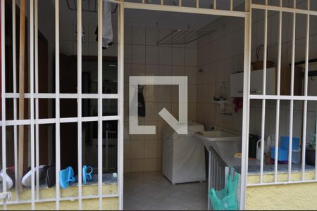 Casa à venda com 184m², 4 quartos e 6 vagasÁrea de Serviço