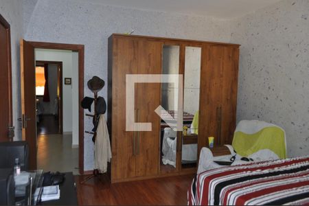 Casa à venda com 184m², 4 quartos e 6 vagasQuarto 3