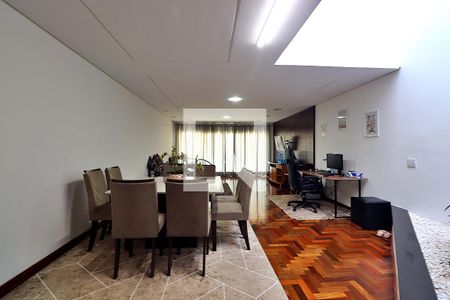 Sala de casa à venda com 3 quartos, 260m² em Campestre, Santo André