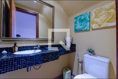 Lavabo  de casa de condomínio à venda com 4 quartos, 280m² em Charitas, Niterói
