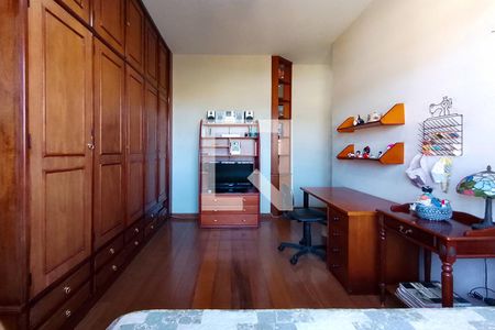 Apartamento à venda com 172m², 3 quartos e 2 vagasQuarto Suíte 1