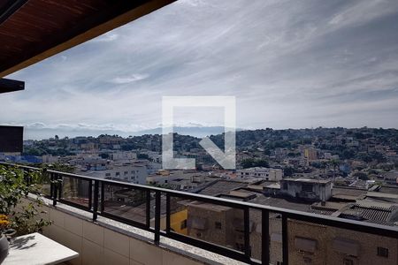 Apartamento à venda com 172m², 3 quartos e 2 vagasVaranda Vista