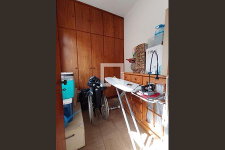Apartamento à venda com 172m², 3 quartos e 2 vagasQuarto de Serviço