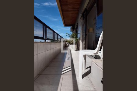 Apartamento à venda com 172m², 3 quartos e 2 vagasVaranda