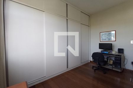 Apartamento à venda com 172m², 3 quartos e 2 vagasQuarto 2
