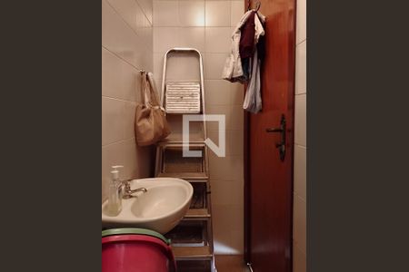 Apartamento à venda com 172m², 3 quartos e 2 vagasBanheiro de Serviço