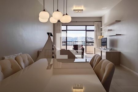 Apartamento à venda com 172m², 3 quartos e 2 vagasSala