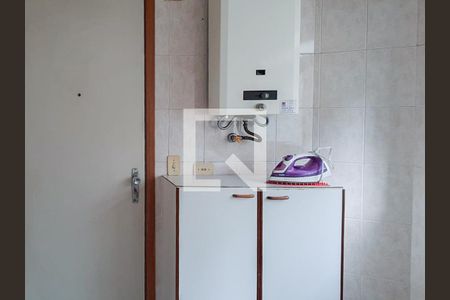 Apartamento à venda com 103m², 3 quartos e 2 vagas Apartamento à venda com 103m², 3 quartos e 2 vagasÁrea de serviço