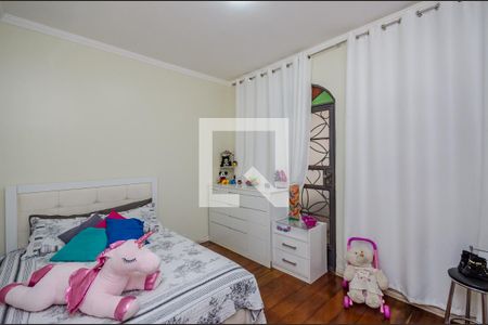 Casa à venda com 640m², 5 quartos e 5 vagas Casa à venda com 640m², 5 quartos e 5 vagasQuarto 4