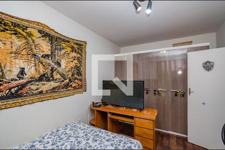 Casa à venda com 640m², 5 quartos e 5 vagas Casa à venda com 640m², 5 quartos e 5 vagasQuarto 3