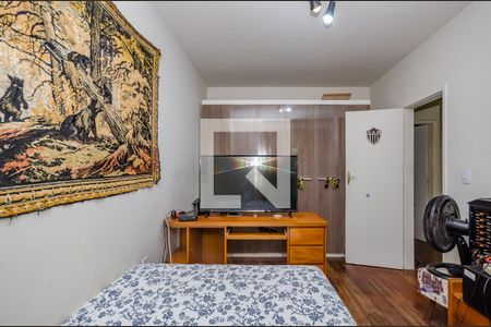 Casa à venda com 640m², 5 quartos e 5 vagas Casa à venda com 640m², 5 quartos e 5 vagasQuarto 3