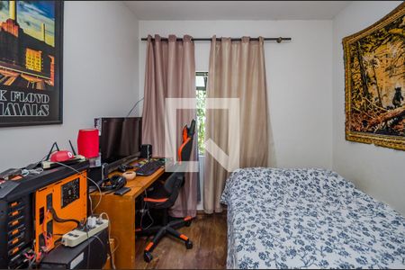 Casa à venda com 640m², 5 quartos e 5 vagas Casa à venda com 640m², 5 quartos e 5 vagasQuarto 3