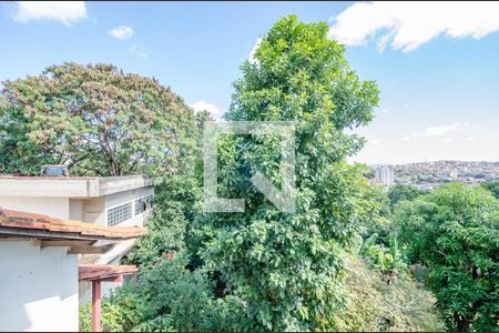 Casa à venda com 640m², 5 quartos e 5 vagas Casa à venda com 640m², 5 quartos e 5 vagasSuíte 2