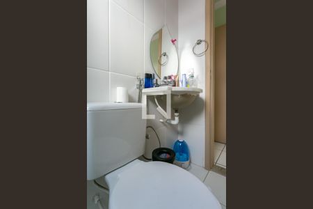 Apartamento à venda com 70m², 2 quartos e 1 vaga Apartamento à venda com 70m², 2 quartos e 1 vagaBanheiro da Suíte