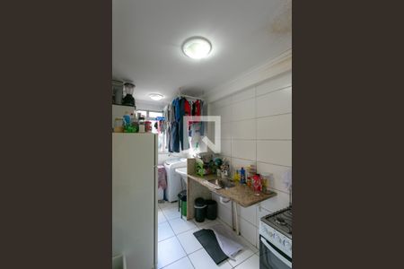 Apartamento à venda com 70m², 2 quartos e 1 vaga Apartamento à venda com 70m², 2 quartos e 1 vagaCozinha e Área de Serviço