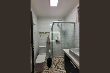 Casa à venda com 250m², 4 quartos e 5 vagasBanheiro de Serviço