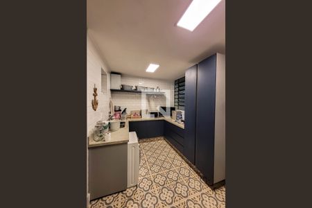 Casa à venda com 250m², 4 quartos e 5 vagasLavanderia