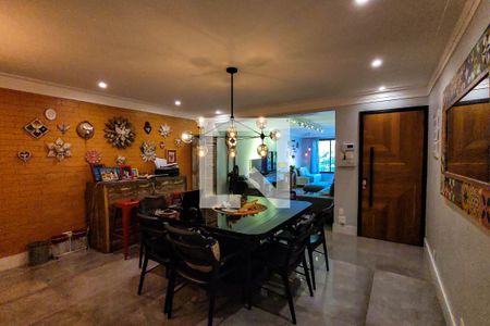 Casa à venda com 250m², 4 quartos e 5 vagasSala de Jantar