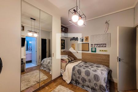 Casa à venda com 250m², 4 quartos e 5 vagasSuíte 3