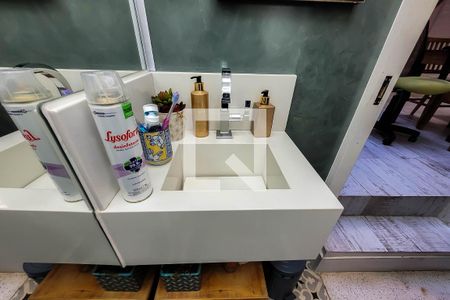 Casa à venda com 250m², 4 quartos e 5 vagasLavabo