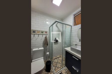 Casa à venda com 250m², 4 quartos e 5 vagasBanheiro de Serviço