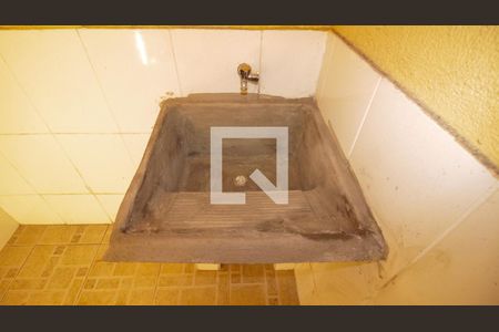 Casa para alugar com 60m², 1 quarto e sem vagaÁrea de Serviço