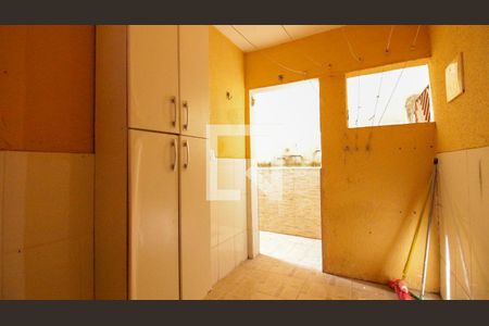 Casa para alugar com 60m², 1 quarto e sem vagaÁrea de Serviço