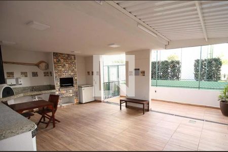 Apartamento para alugar com 45m², 2 quartos e 1 vagaÁrea comum - Churrasqueira