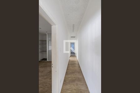 Corredor de casa para alugar com 3 quartos, 180m² em Vila Santo Estevão, São Paulo