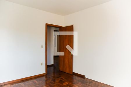 Quarto 1 de apartamento para alugar com 3 quartos, 189m² em Vila Jardim, Porto Alegre