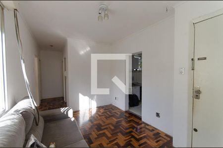 Sala de apartamento à venda com 3 quartos, 57m² em Santo Antônio, Porto Alegre